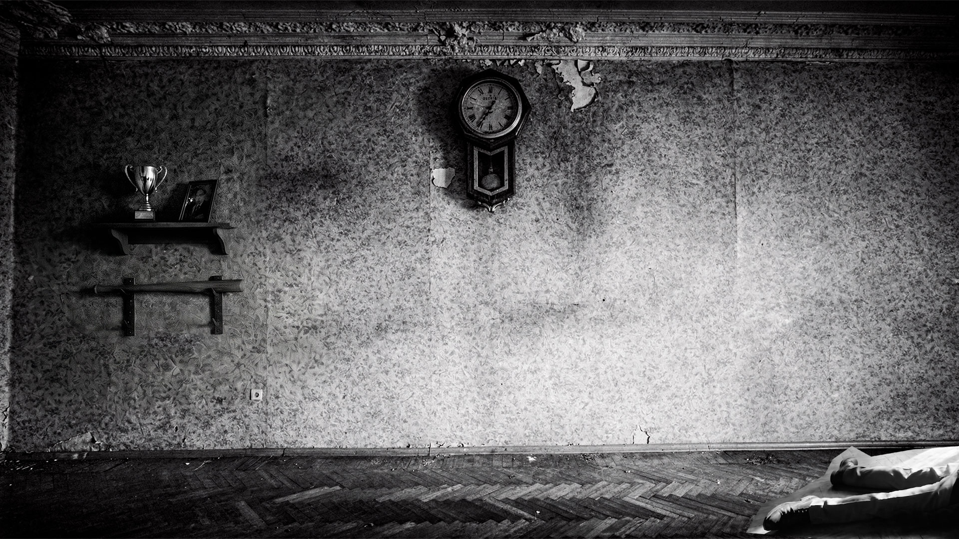 shot23_wall_collage — пользовательский композит ног