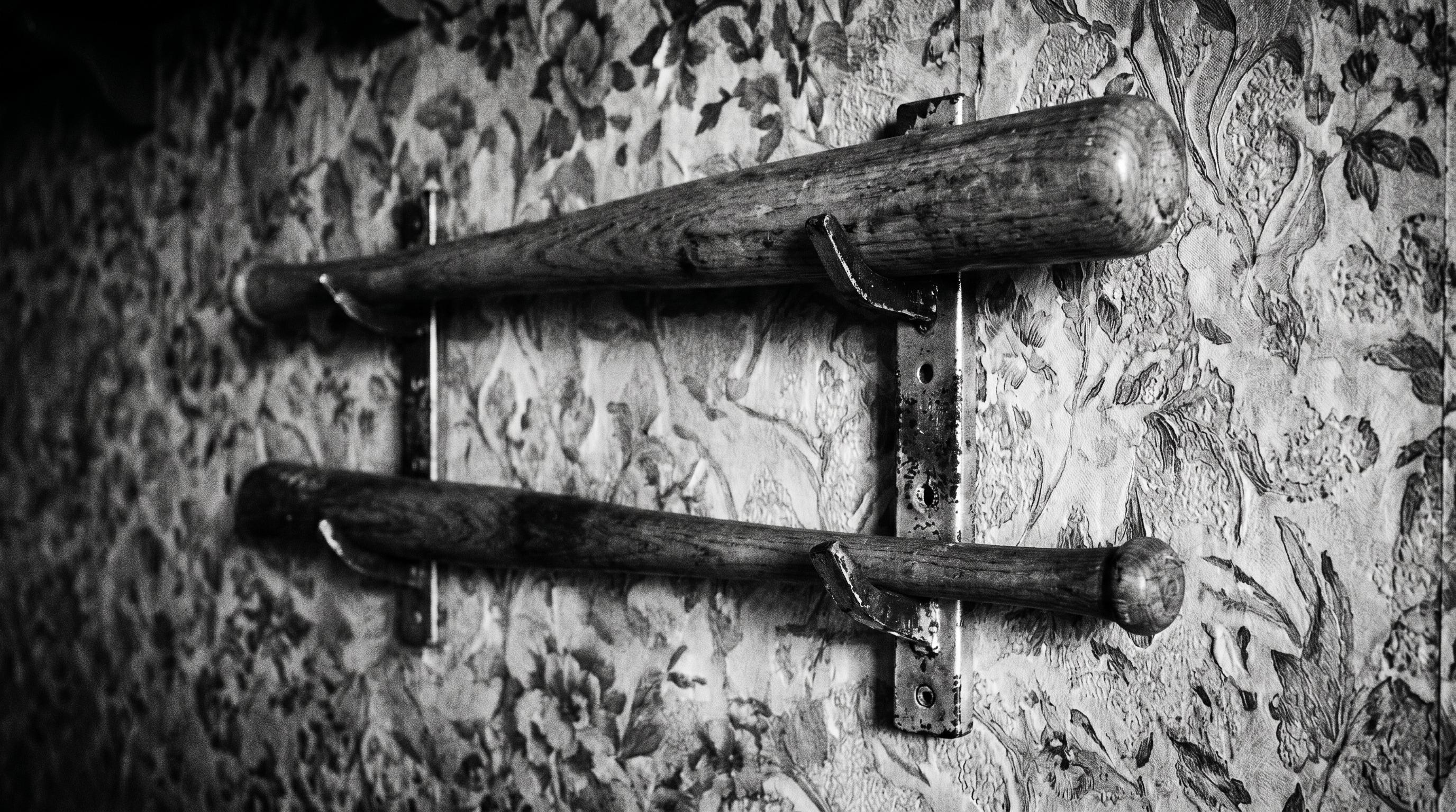 shot8_bat_side_v2 — боковой ракурс из v1